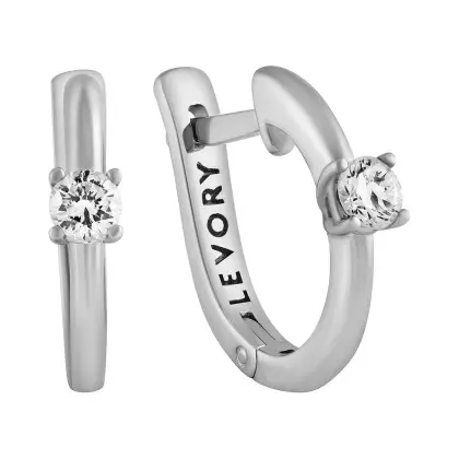 Серьги с бриллиантом