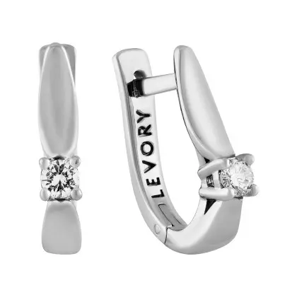 Серьги с бриллиантом