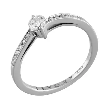 Кольцо с бриллиантами