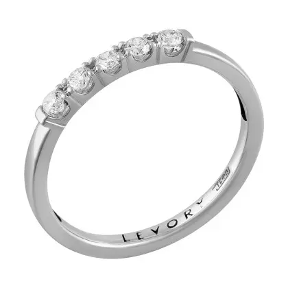 Кольцо с бриллиантами