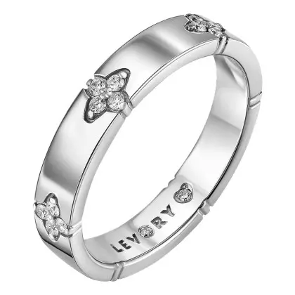 Кольцо с бриллиантами