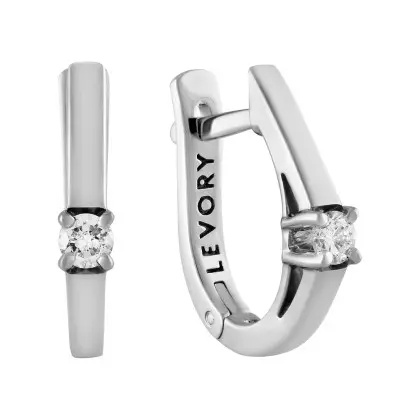 Серьги с бриллиантом